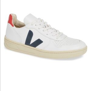 Veja V-10 Women’s Sneaker